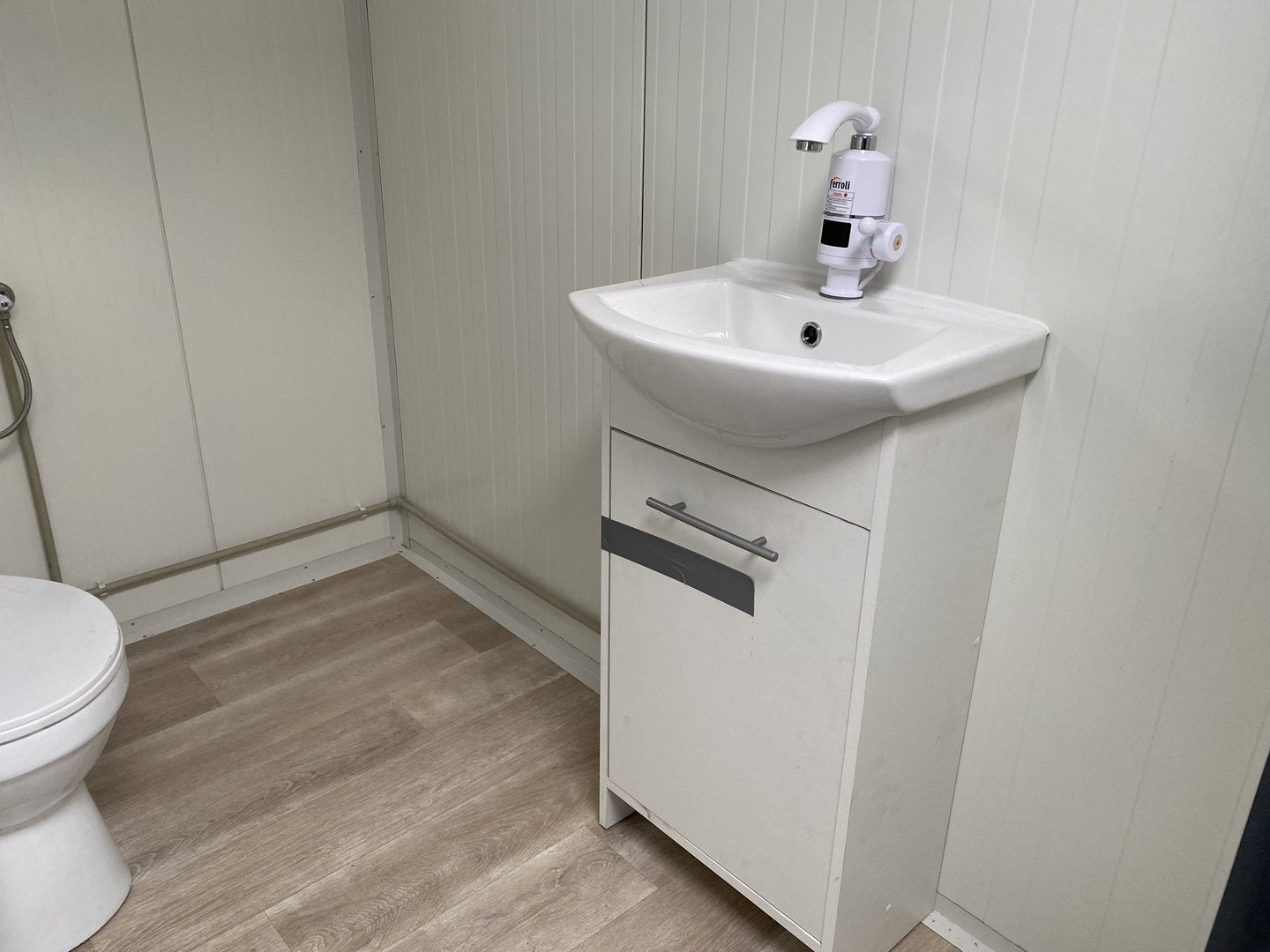 Contenedor sanitario doble 3,00 x 2,00m