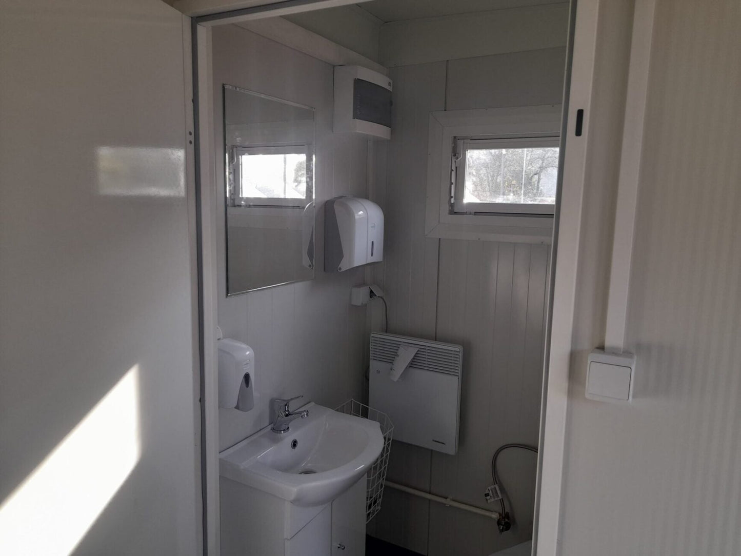 Contenedor sanitario modular 5mx5m
