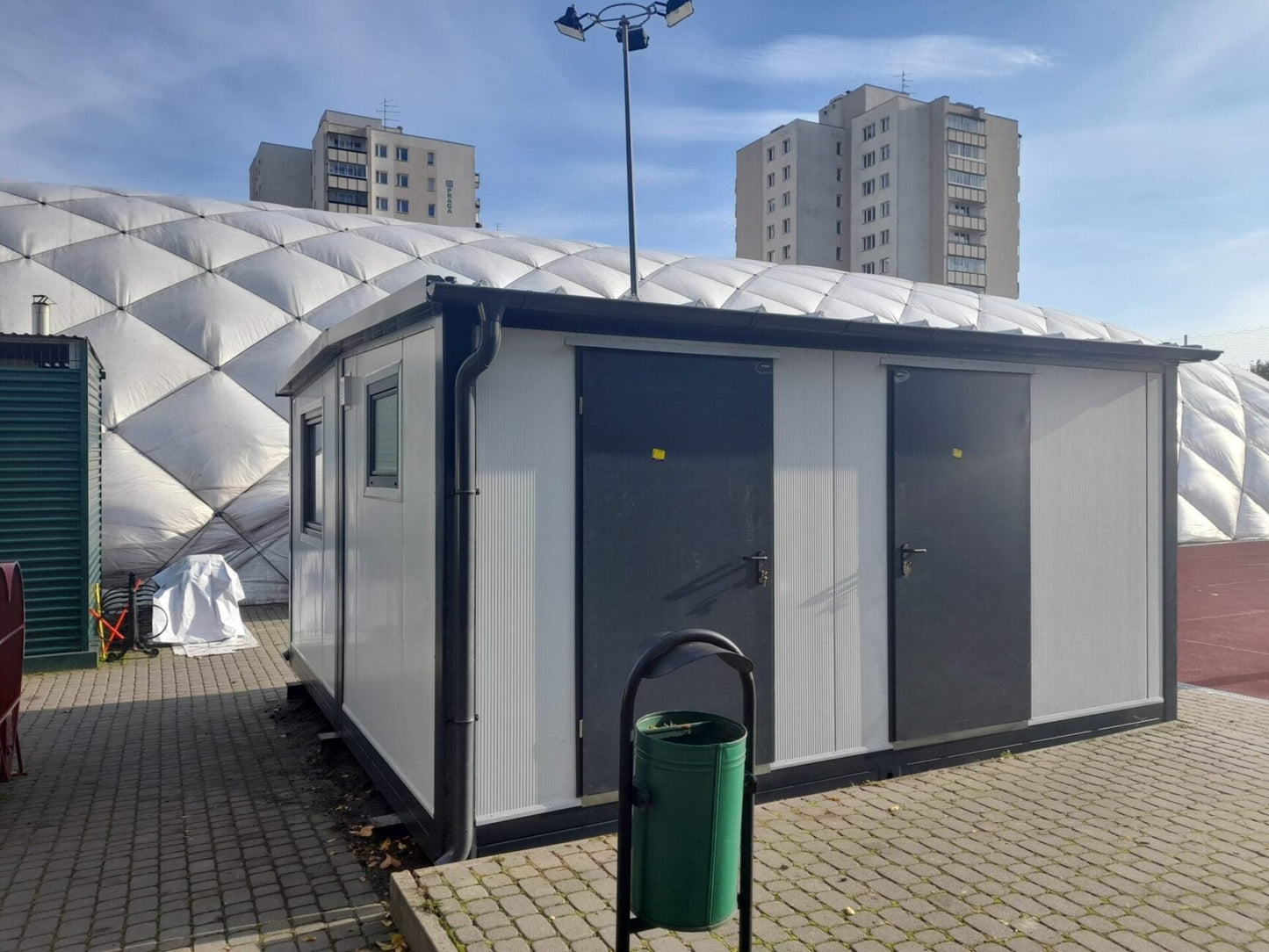 Contenedor sanitario modular 5mx5m