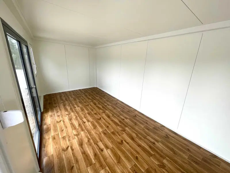 Contenedor Modular – Ideal para Negocios Modernos B255