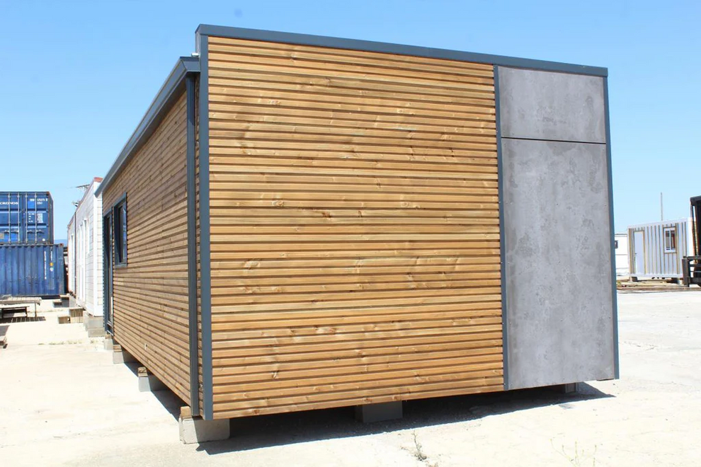 Módulo KVIP diáfano forrado madera y viroc B955