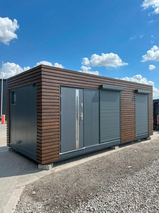 CONTENEDOR HABITABLE 700CM X 300CM
