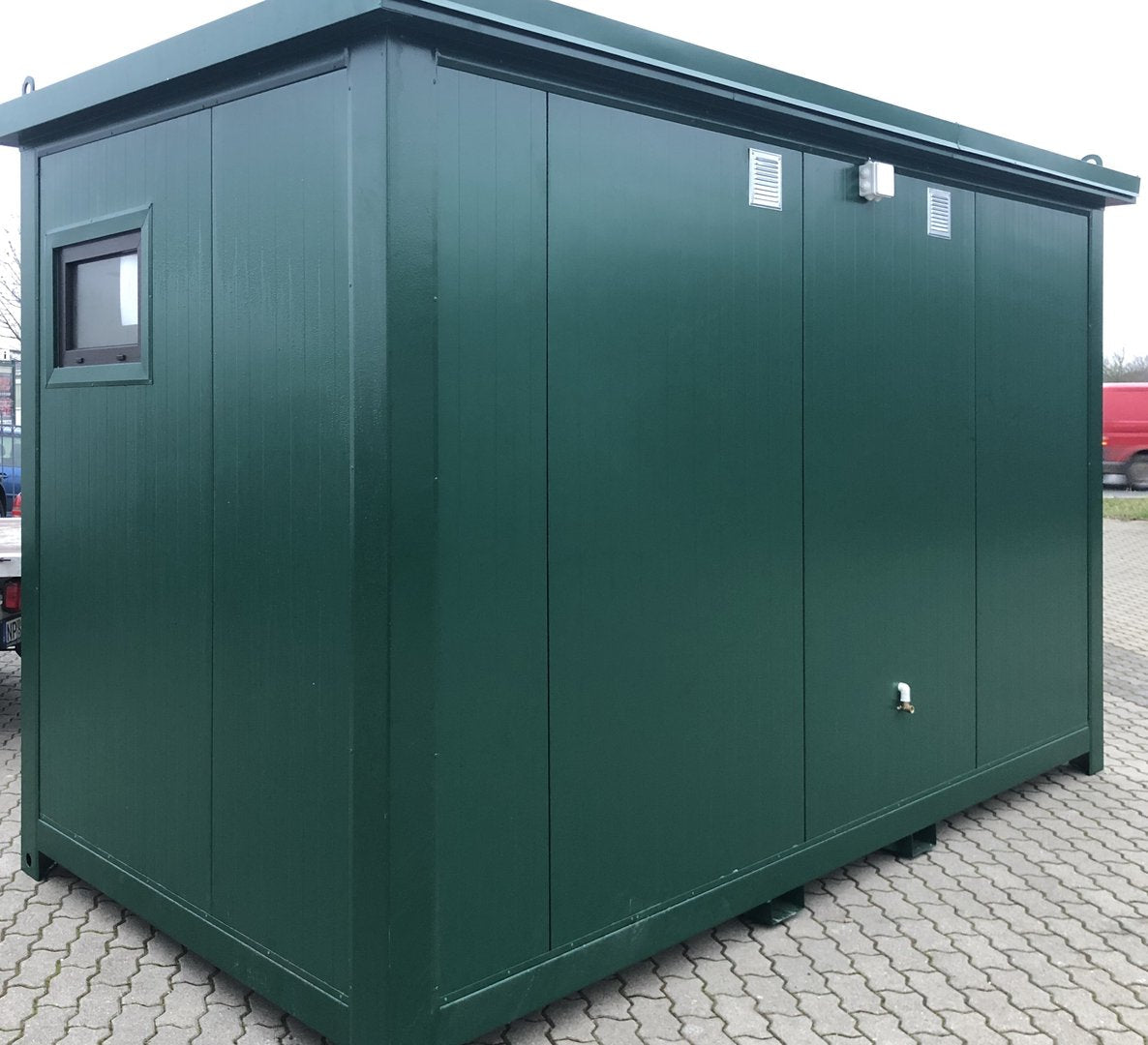 Contenedor de ducha de 4x2 metros