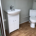Contenedor de ducha de 4x2 metros