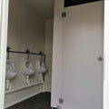 Remolque WC con doble WC 6x2,40 metros.