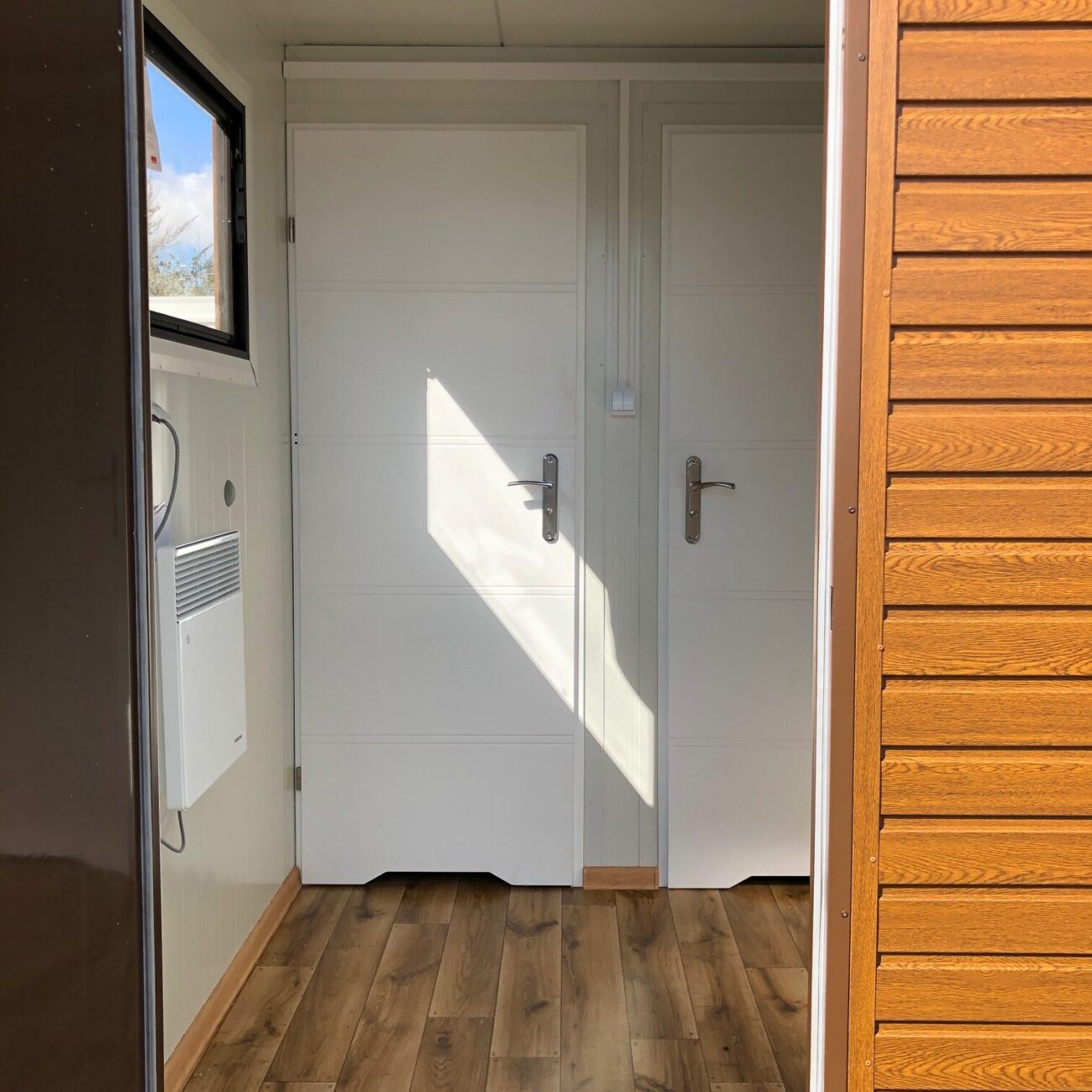 Contenedor de panel sándwich con aseo, aseo para discapacitados, 6,00×3,00
