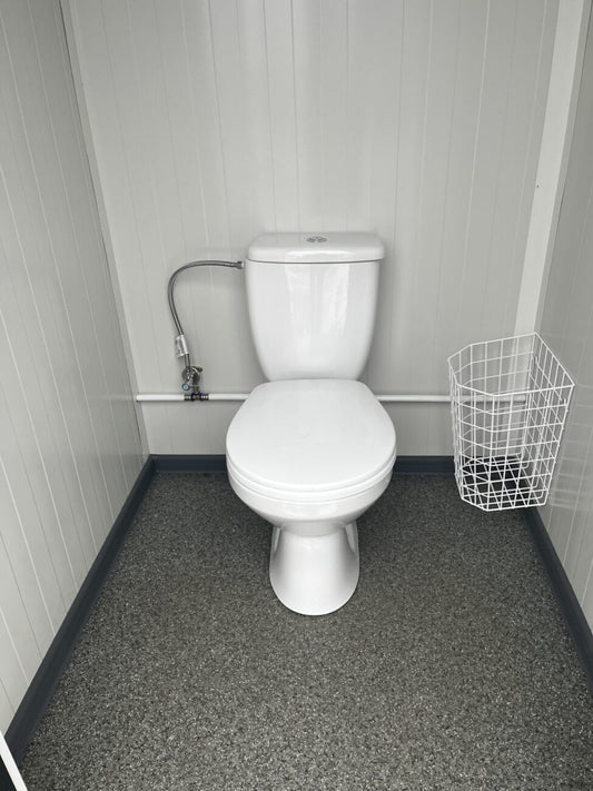 Contenedor sanitario 6,00 m x 2,40 m CE